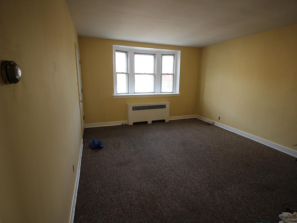 2nd image of 1254 Passmore St