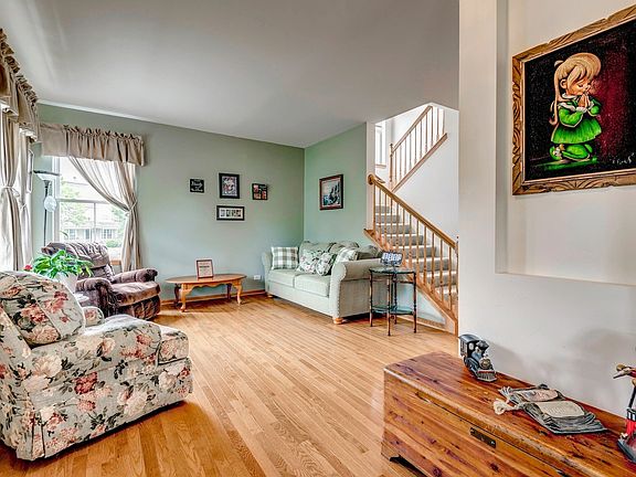 3rd image of 2840 Mansfield Ct