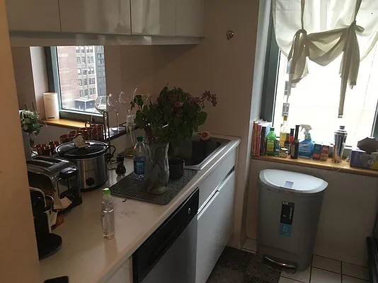 Rented by New York City Apartments | media 8
