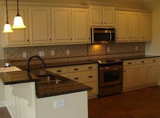 102 Ascot Ln, Madison, AL 35756