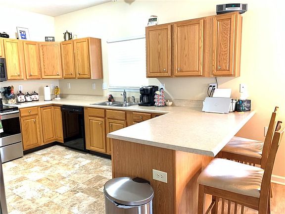 4th image of 905 Eastfield Dr