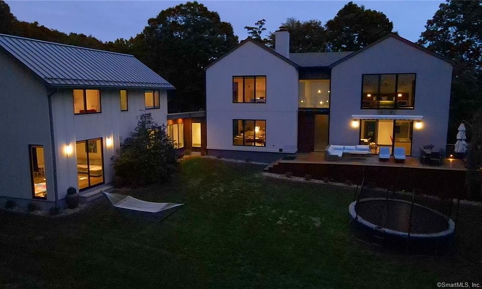 96 Valley Road