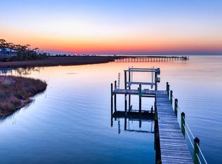 1831 Bayview Dr, Saint George Island, FL 32328