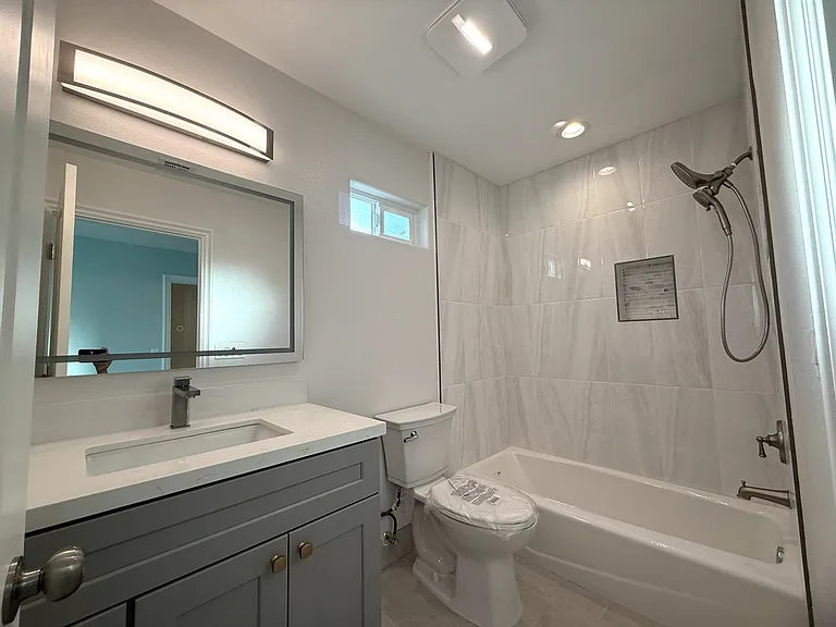 3130 Doolittle Ave — Photo 8