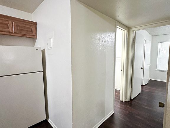 5th image of 415 Fry St APT 3
