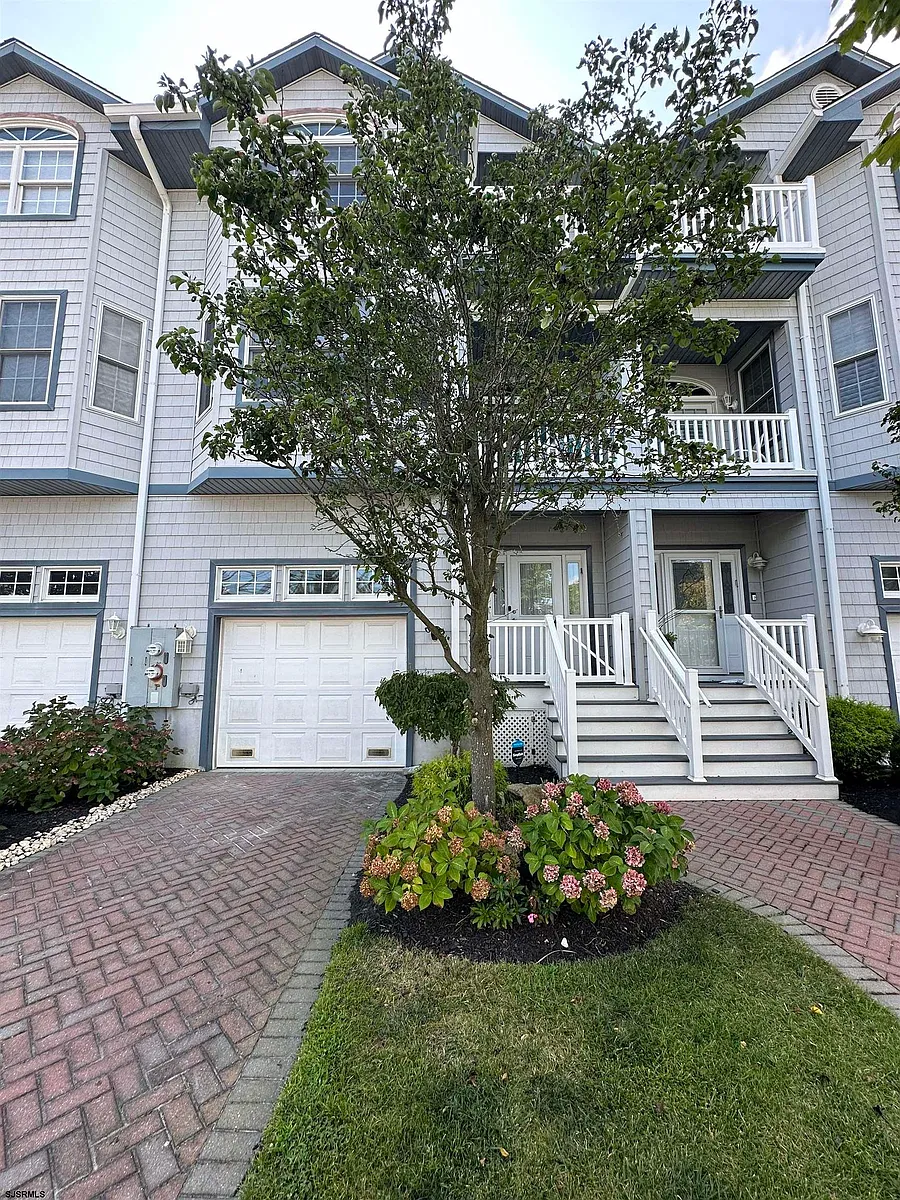 Building Photo - 32 S Coolidge Ave #2026