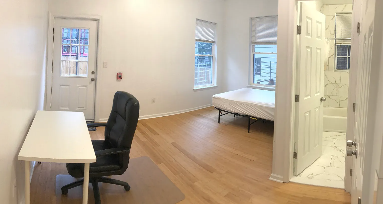 3 bed, 1500 sqft, $2,300 — Photo 3