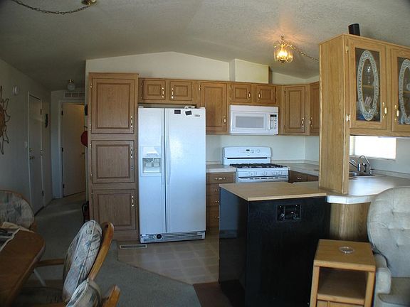3rd image of 30209 E Mountain View Ave