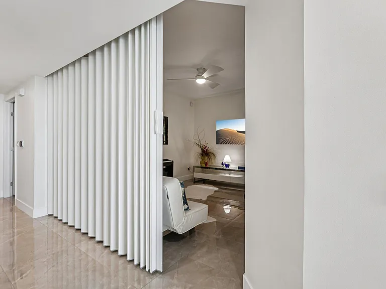 2640 Lake Shore Dr #2312 — Photo 20