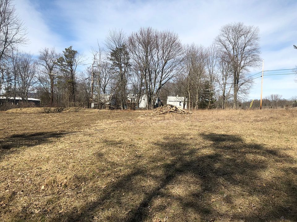 2nd image of 141 Dusinberre Rd