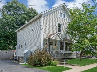 129 Main St, Stanhope, NJ 07874