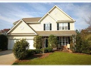 102 Barley Barn Ct, Greenville, SC 29607