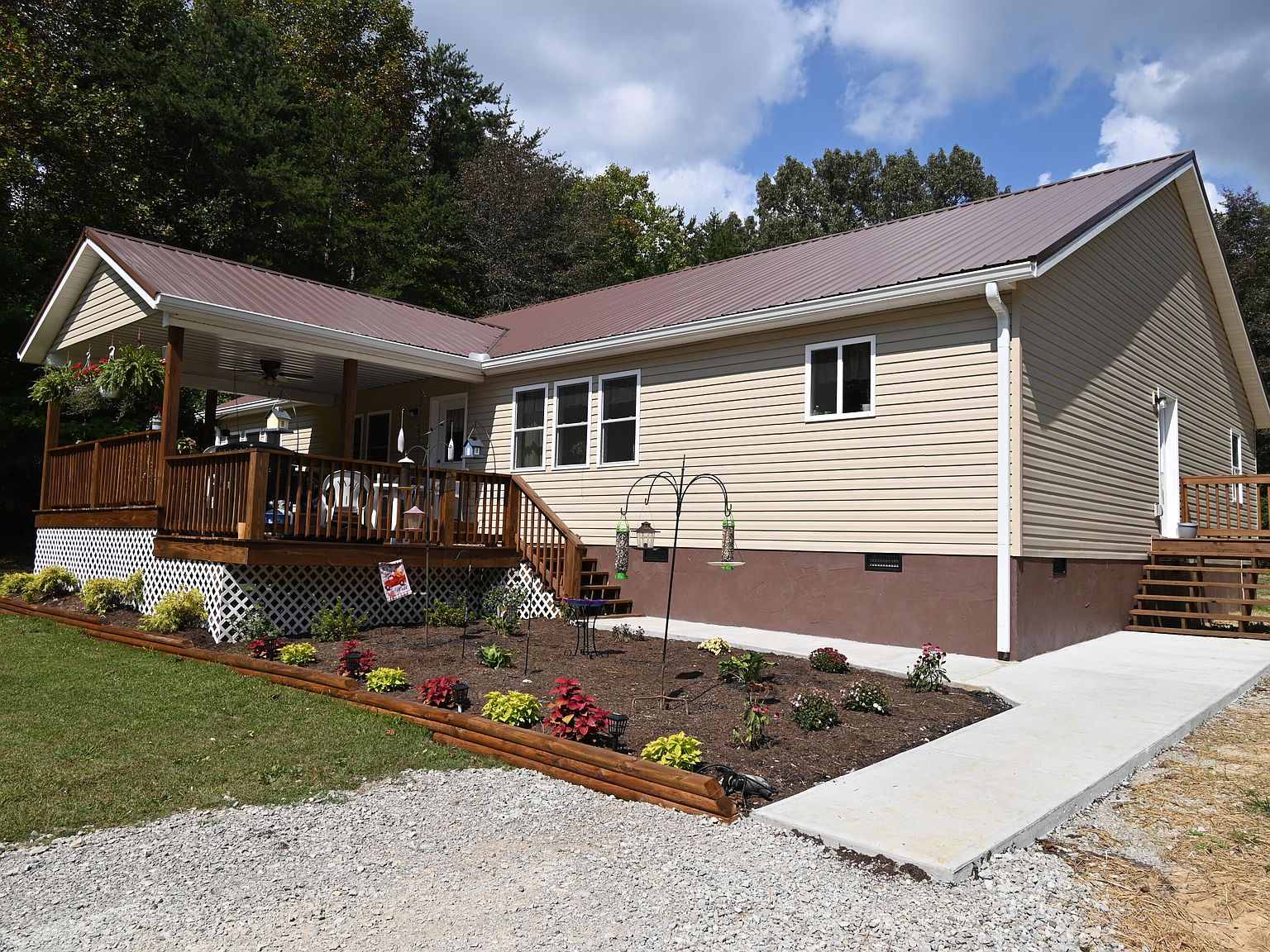 2723 Rugby Pike, Jamestown, TN 38556 Zillow