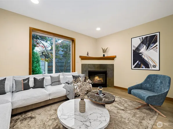 4533 40th Avenue SW #C, Seattle, WA 98116