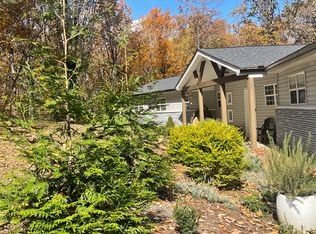 13 Woodhaven Dr, Greenville, SC 29609