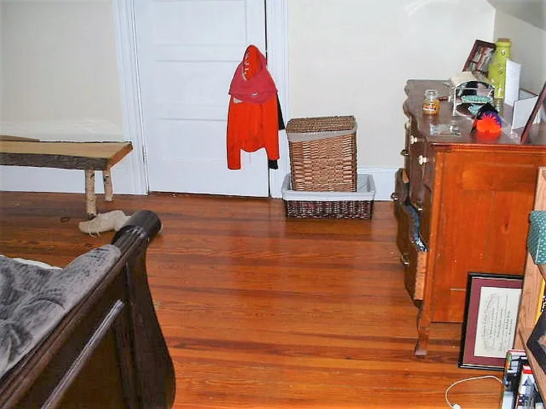 204 Brown St #A — Photo 7