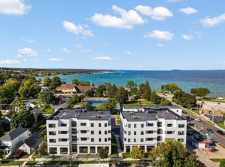 714-203 Randolph St, Traverse City, MI 49684