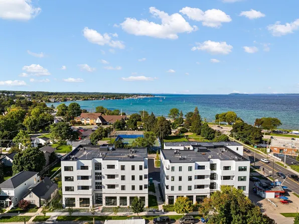 714-203 Randolph St, Traverse City, MI 49684