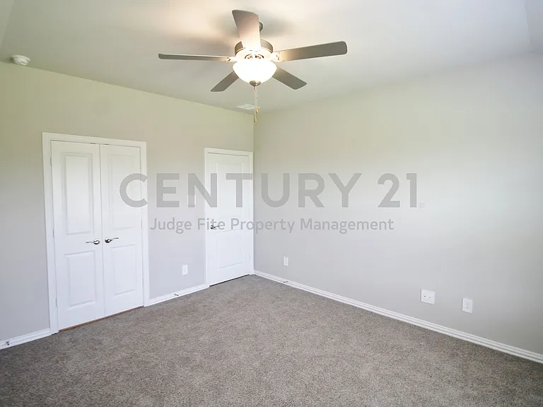 4208 Mountain Creek Dr — Photo 14