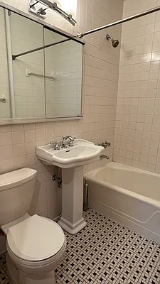 Rented by Kingdom Equities MGMT LLC | media 14