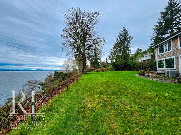 3rd image of 31710 Sunrise Beach Ct NE