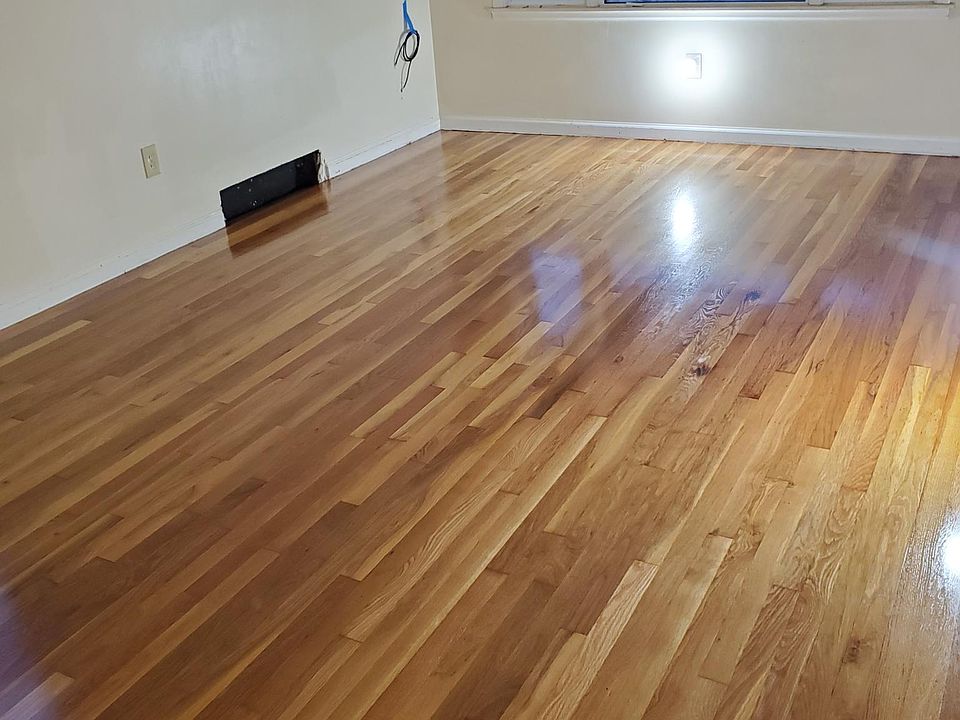 2nd image of 4625 Mead St