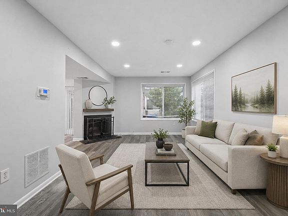 3rd image of 18723 Curry Powder Ln