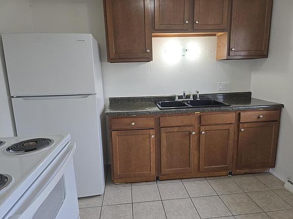 2nd image of 111 Andrew Ave #4