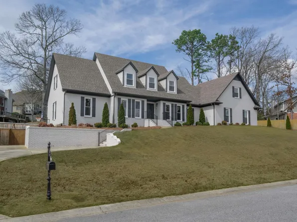 3304 Brook Highland Cir, Birmingham, AL 35242