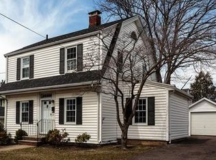 10 Glendale Ave, Melrose, MA 02176