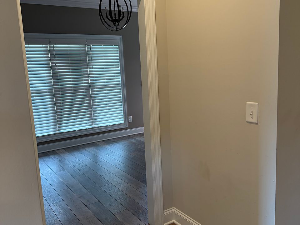 608 Laurel Ln Murfreesboro TN | Zillow