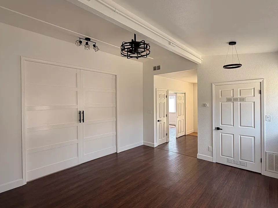 1280 144th Ave