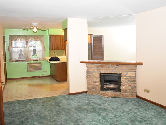 4th image of 4332 N Keeler Ave APT 2B