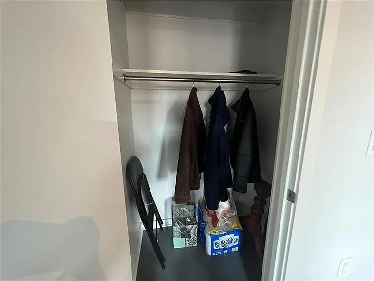212 45th St #3-C — Photo 14