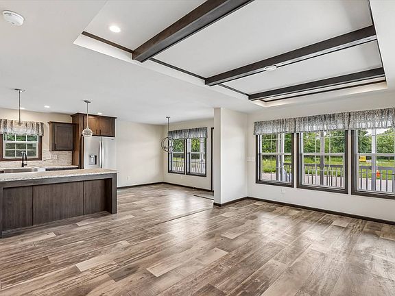 4th image of 7368 NE Berwick Dr #11