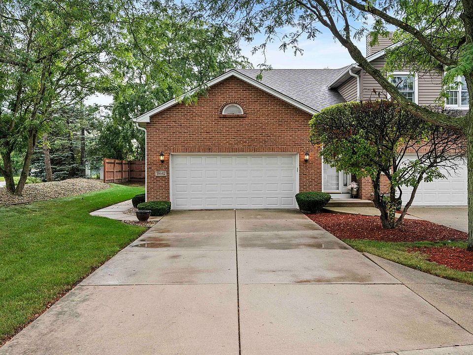 1st image of 14642 Club Circle Dr