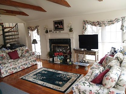 4th image of 62 Bay St