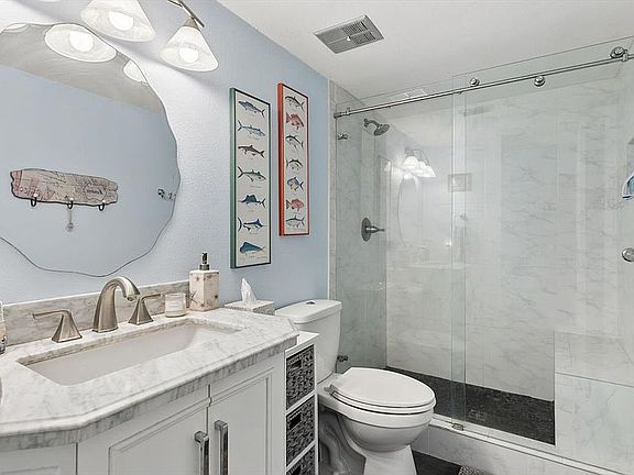 5th image of 8522 Gulf Blvd APT 34