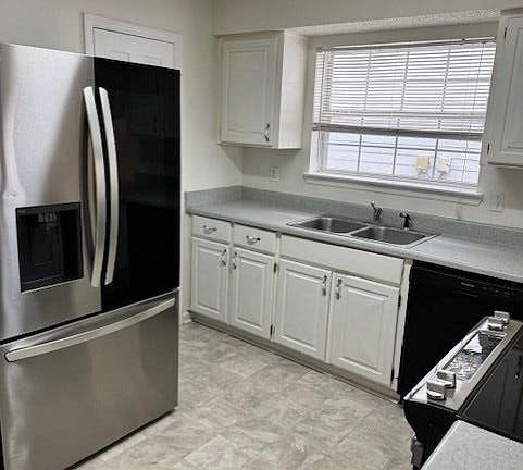 3rd image of 2820 Saw Palmetto Ln