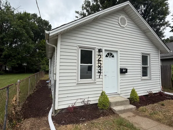 2537 Broadway St, New Albany, IN 47150