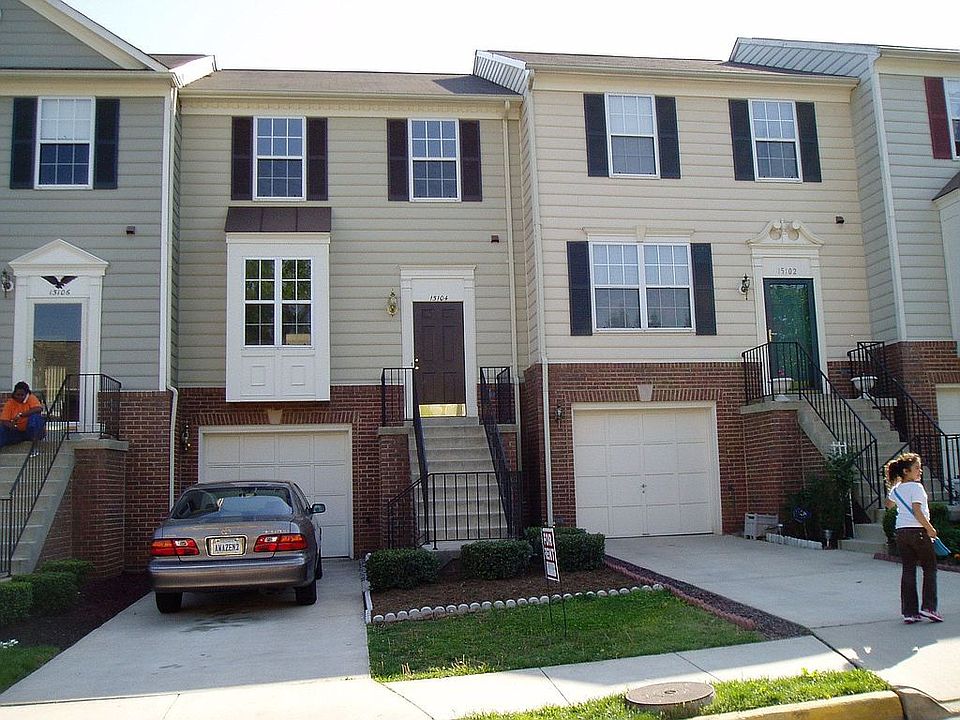 Front of House(on left)