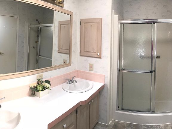 5th image of 17100 Tamiami Trl Lot 209