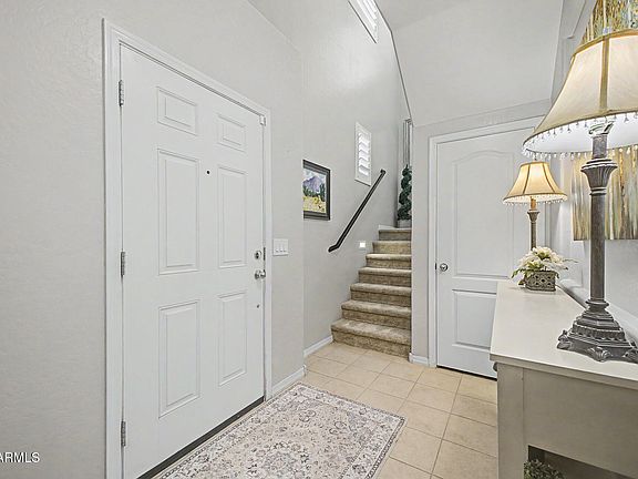 4th image of 4223 E Erie Street