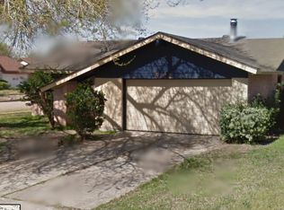 5122 Ridge Manor Dr, Houston, TX 77053