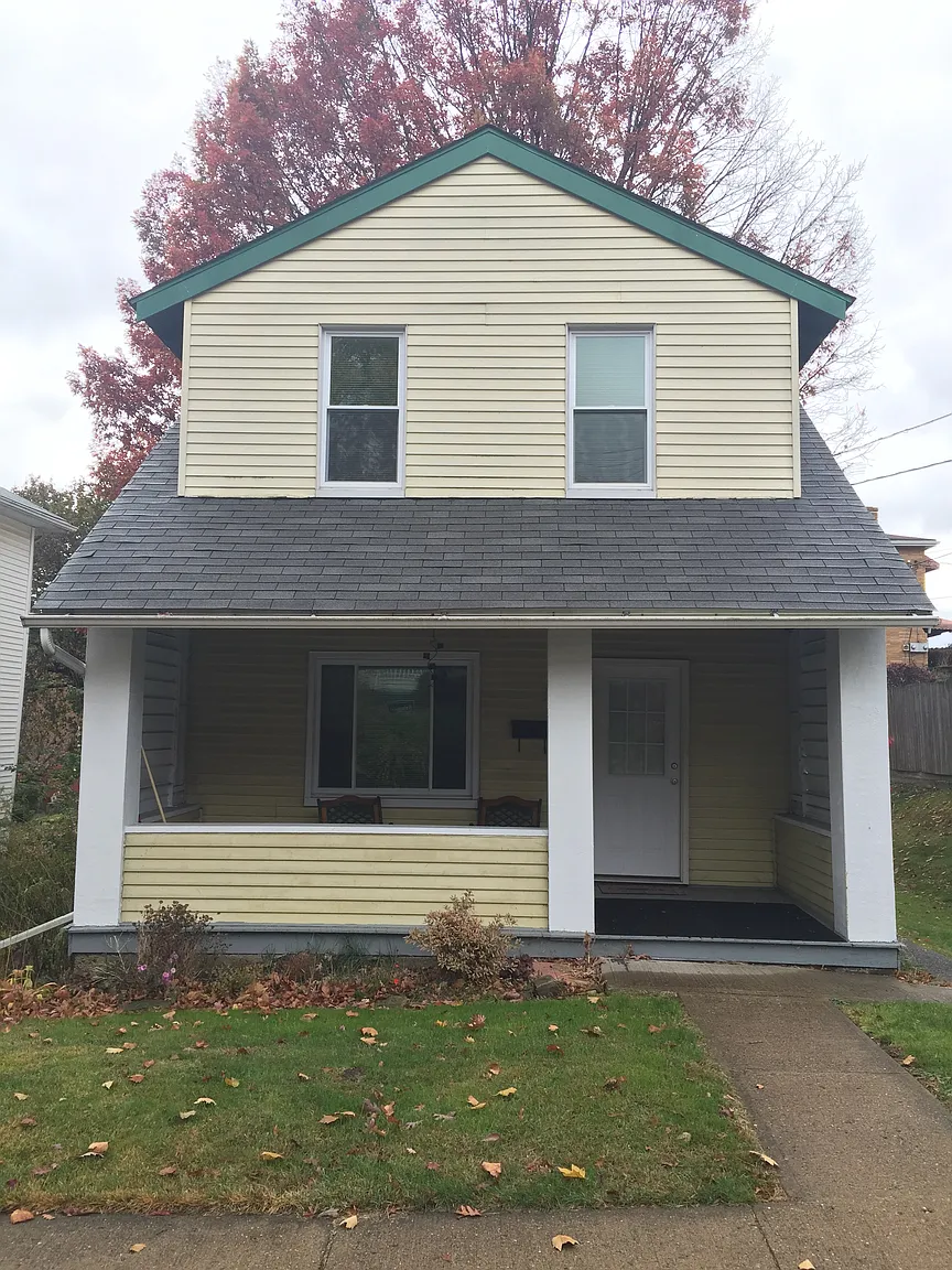 4025 Davis Ave photo 1