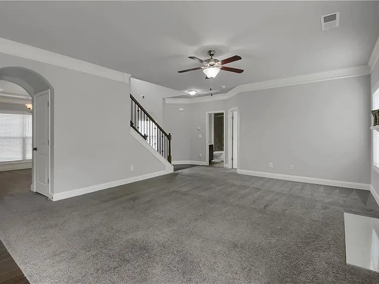 551 Wagon Hill Ln — Photo 7