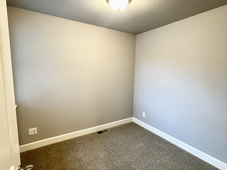 3752 Peter Ln NE #3752 — Photo 14