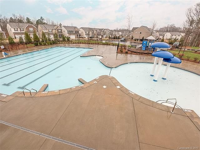 1st image of 2111 Newport Dr