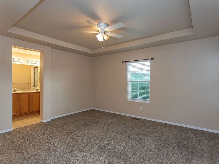 6563 Silverwind Cir — Photo 14