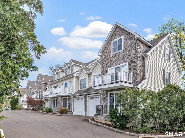 39 Maple Tree Avenue #15, Stamford, CT 06906